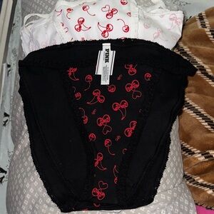 Victoria's Secret PINK Black and Red Heart Panties xl lot of 5 xl